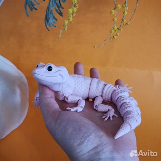 Геккон эублефар игрушка