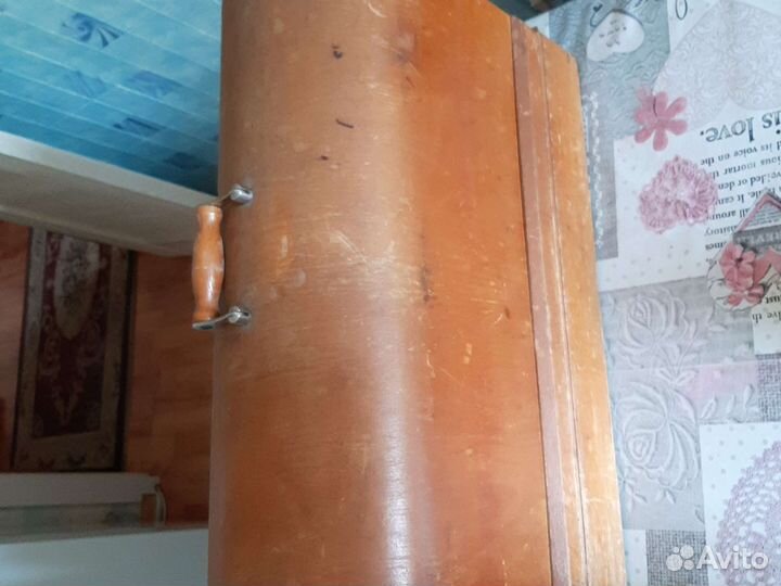 Старинная машинка швейная