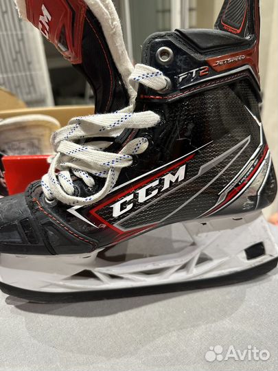 Коньки хоккейные ccm