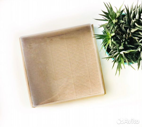 Коробка подарочная квадрат картон, 18,3*18,3*6 см