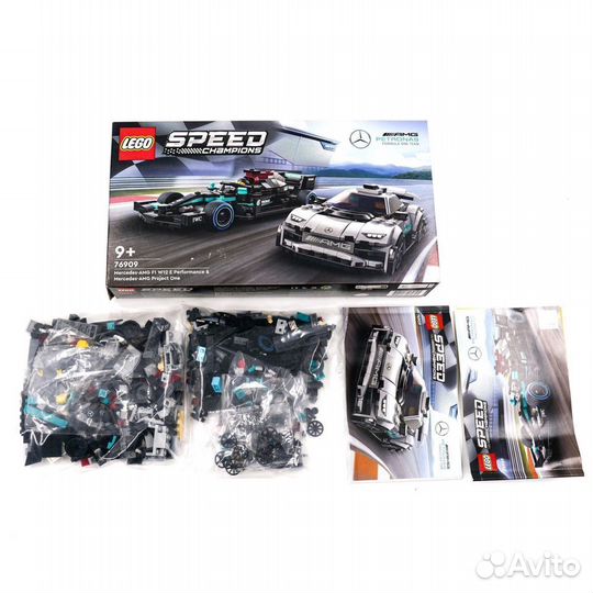 Lego Mercedes-AMG F1 W12 E Performance & Mercedes