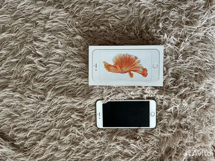 Телефон iPhone 6s plus