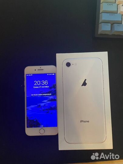 iPhone 8, 64 ГБ