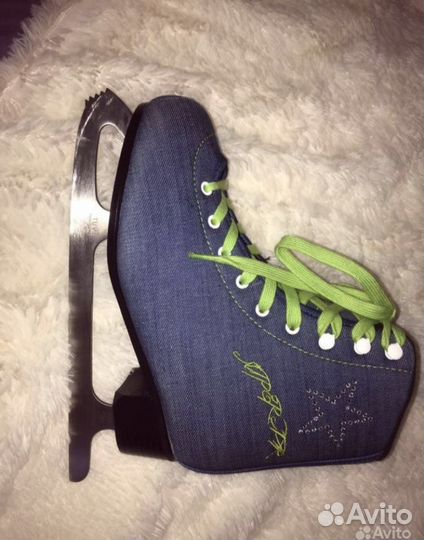 Коньки фигурные женские 37-38 размер