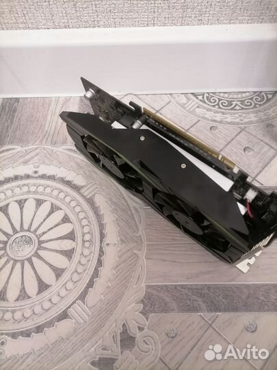 Видеокарта GTX 750 graphics