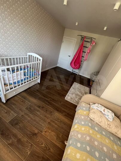 3-к. квартира, 84 м², 3/10 эт.