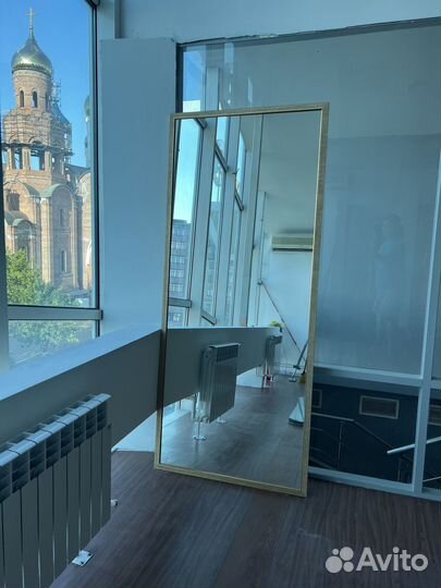 Зеркало напольное