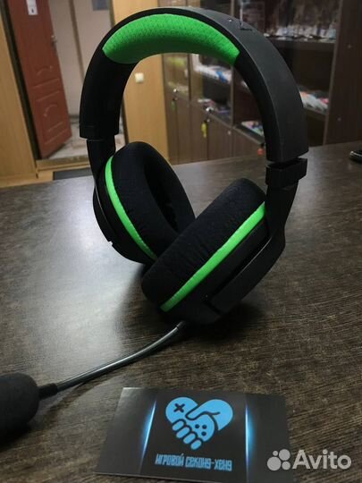 Гарнитура Razer Kaira для Xbox наушники