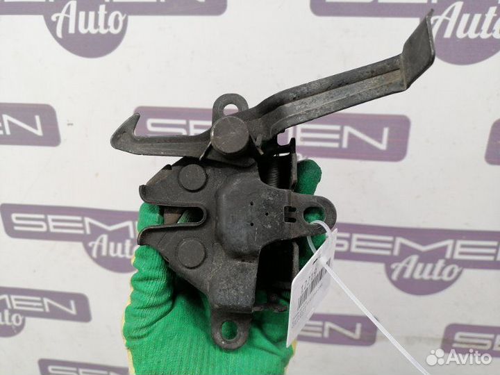 Замок капота Toyota Camry XV30 2001-2006