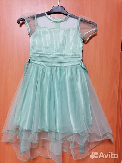 Нарядное платье для девочки 122