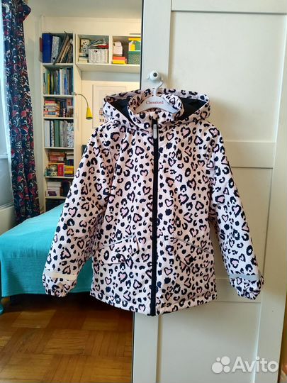 Новая куртка демисезон д/ девочки futurino 124-140