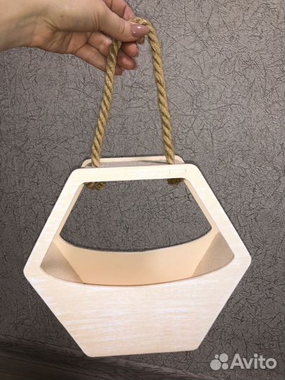 Коробка для цветов декоротивная