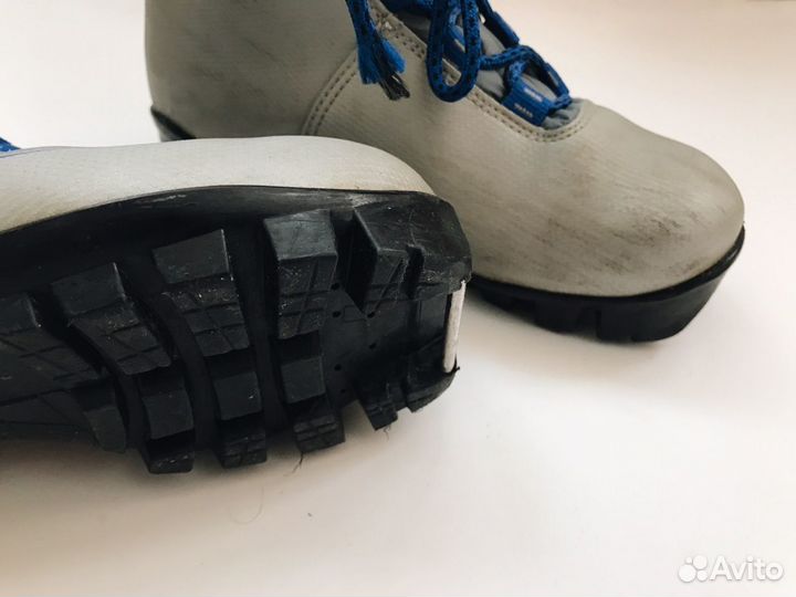 Лыжные ботинки детские, 32 размер