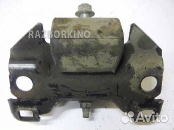 Опора двигателя Ниссан