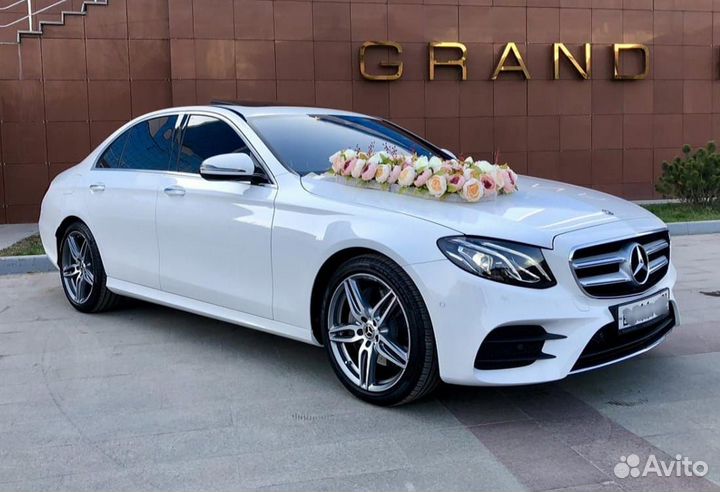 Катаем свадьбы