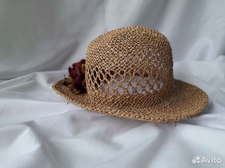 Соломенная шляпка