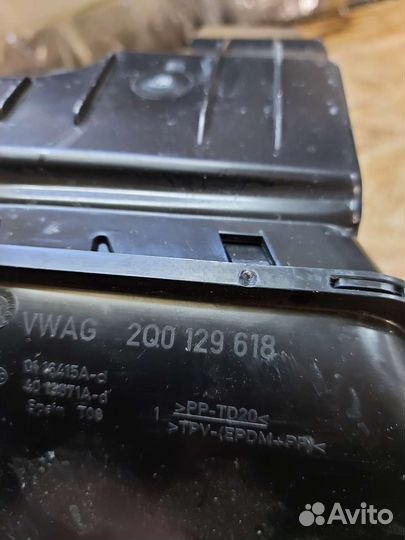 Корпус воздушного фильтра VW, Audi, Skoda 2.0 TDI