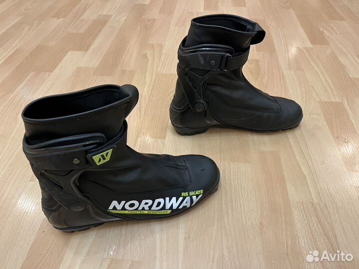 Лыжные ботинки Nordway RS Skate NNN