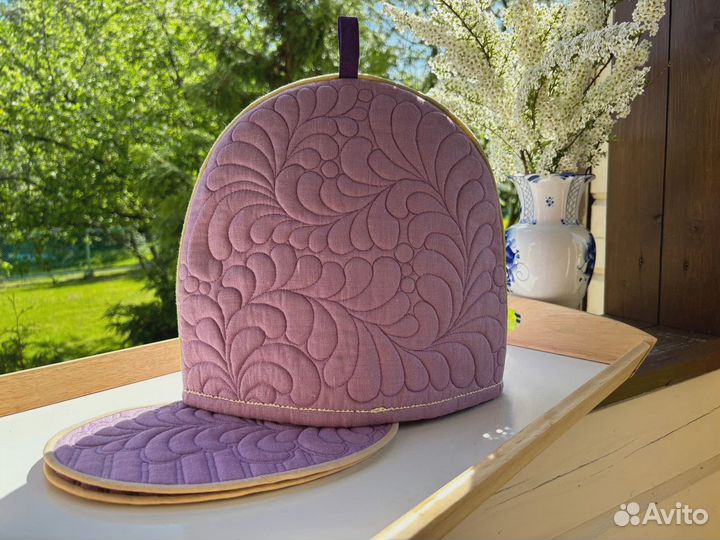 Кухонный набор: грелка на чайник + 2 подст. д/чаш