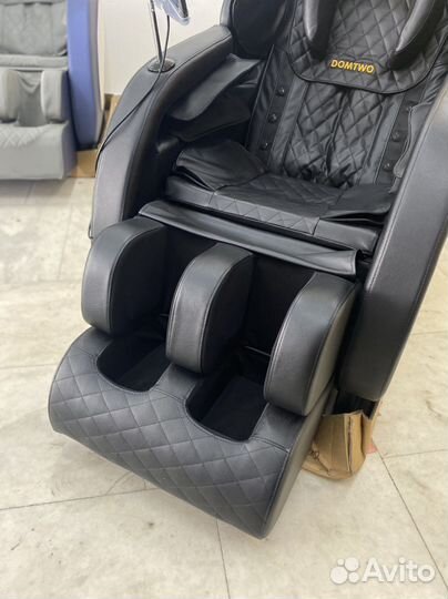 Массажное кресло черное