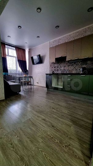 2-к. квартира, 50 м², 1/6 эт.