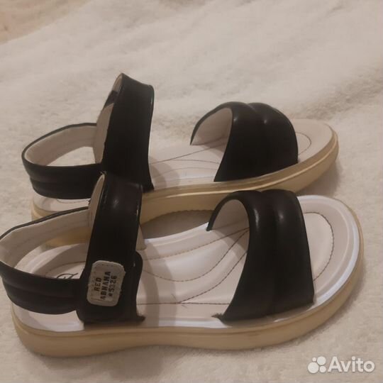 Босоножки для девочки