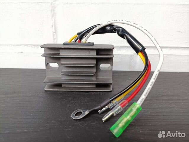 Реле регулятор лодочного мотора Suzuki DF 15 9.9