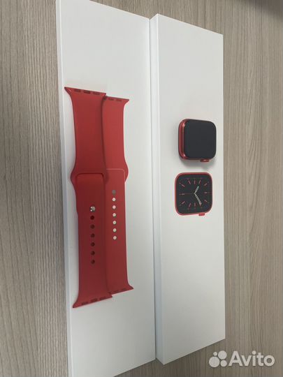 Apple watch series 6 40mm Red