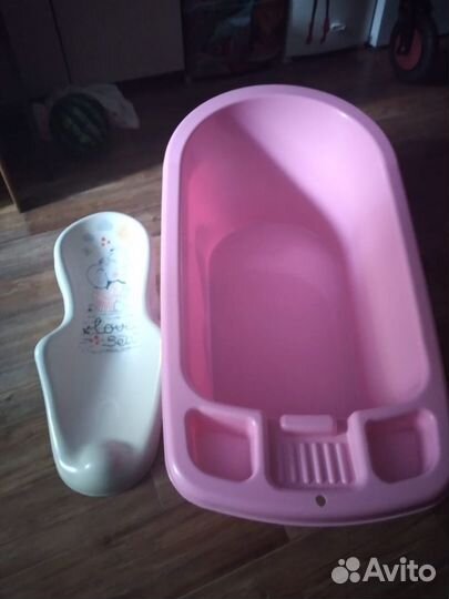 Детская ванночка для купания с горкой