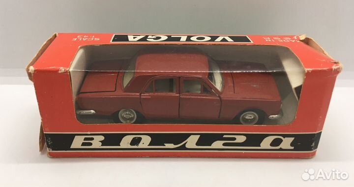 Волга газ 24 красная. СССР. В коробке. Модель 1:43