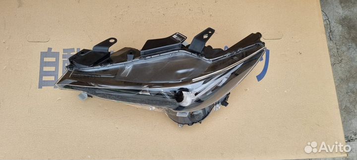 Фара передняя левая mazda 3 bp