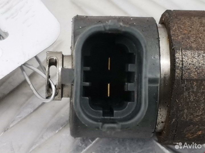 Форсунка для Hyundai-KIA H1 1