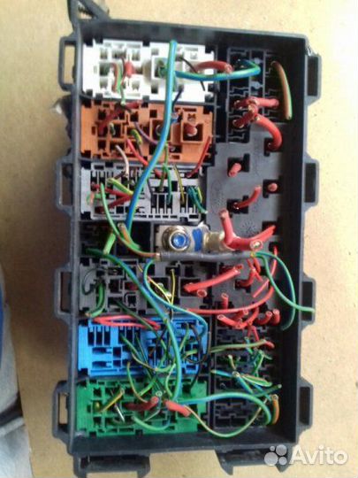 Блок предохранителей Ford Focus 1