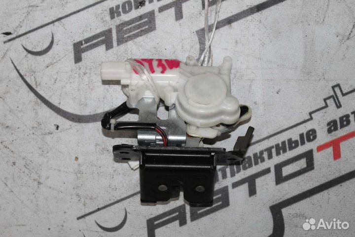 Замок багажника mazda demio mazda2 DY3R DY3W DY5R