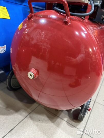 Компрессор для шиномонтажа Power Technic 250л