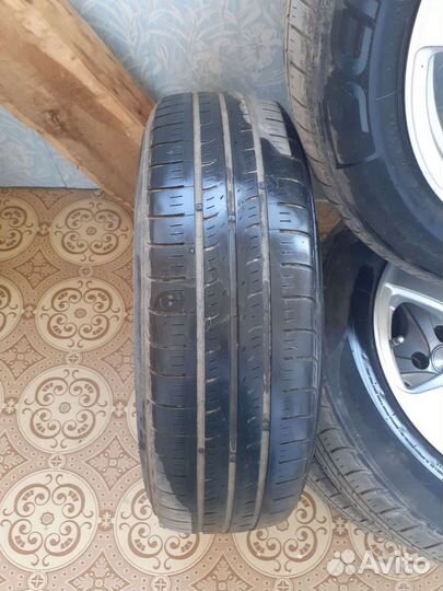 Kumho Sense KR26 6.50/10.5 R15 88H