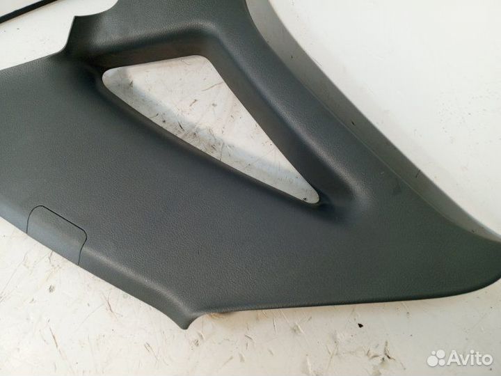 Обшивка стойки задняя правая Chevrolet Lacetti