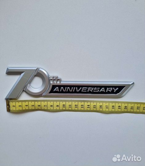 Шильдик эмблема Toyota Land Cruiser 70 Anniversary