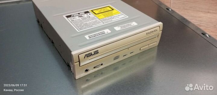 CD-ROM asus 52x24x52