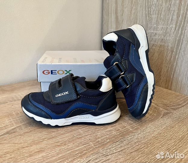 Кроссовки geox для мальчика