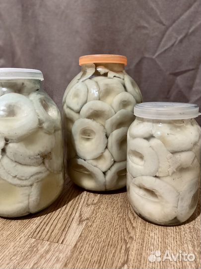 Грибы грузди соленые