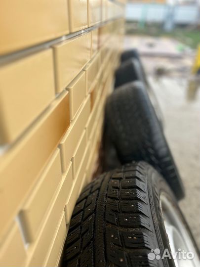 Kumho I'Zen Wis KW19 185/65 R15