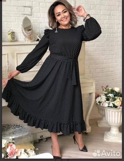 Красивое платье в горошек