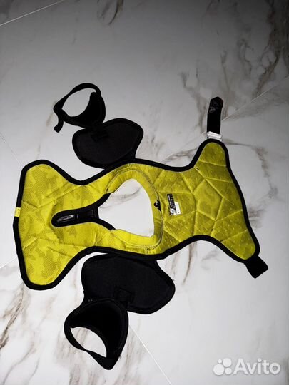 Нагрудник хоккейный bauer детский