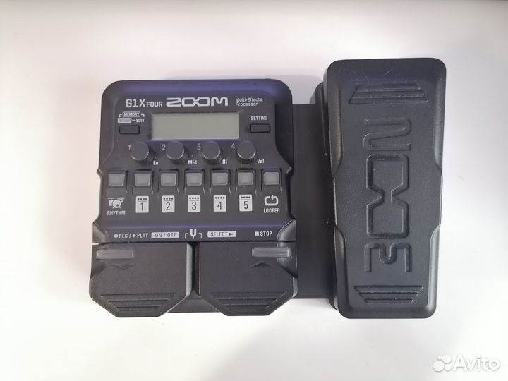 Гитарный процессор Zoom G1X Four