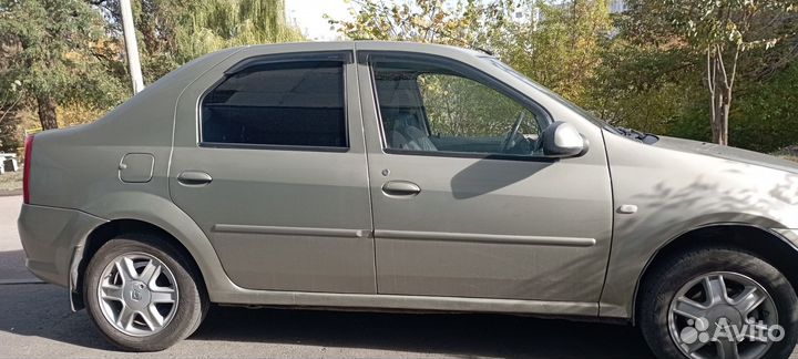 Renault Logan 1.6 МТ, 2010, 252 171 км