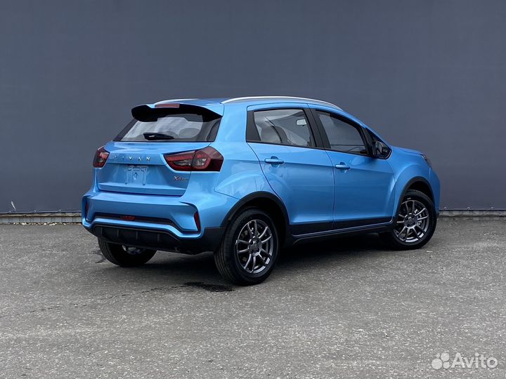 Livan X3 pro 1.5 CVT, 2023