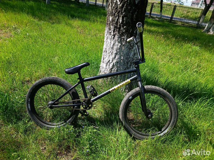 Трюковой велосипед bmx