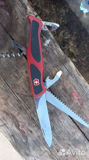 Нож складной швейцарский