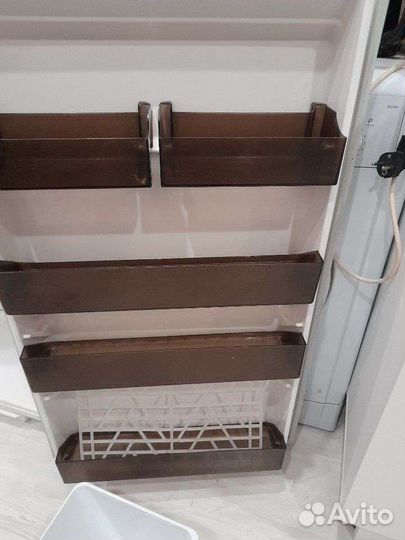 Холодильник бирюса